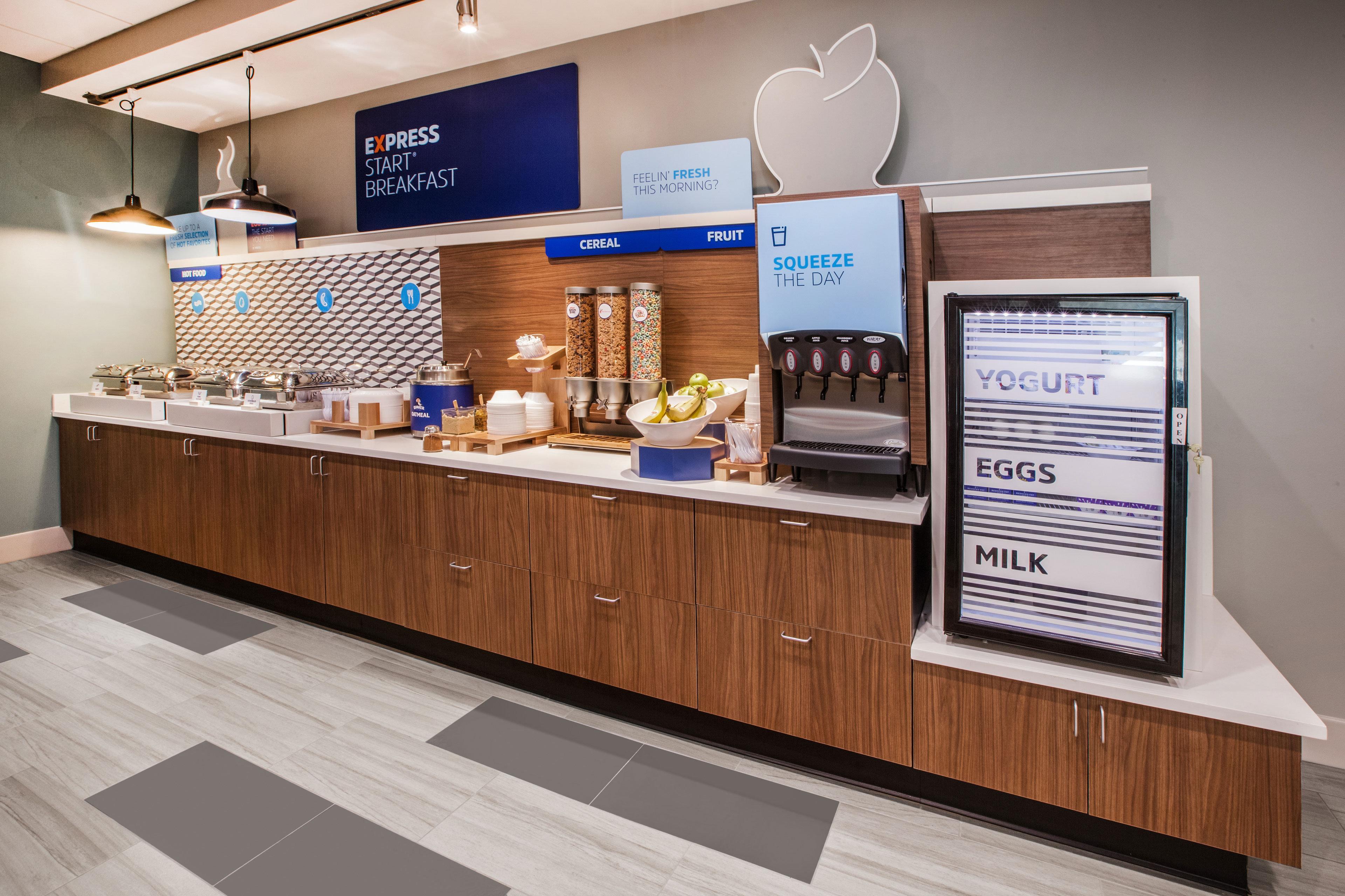 Holiday Inn Express & Suites Manhattan By Ihg Luaran gambar