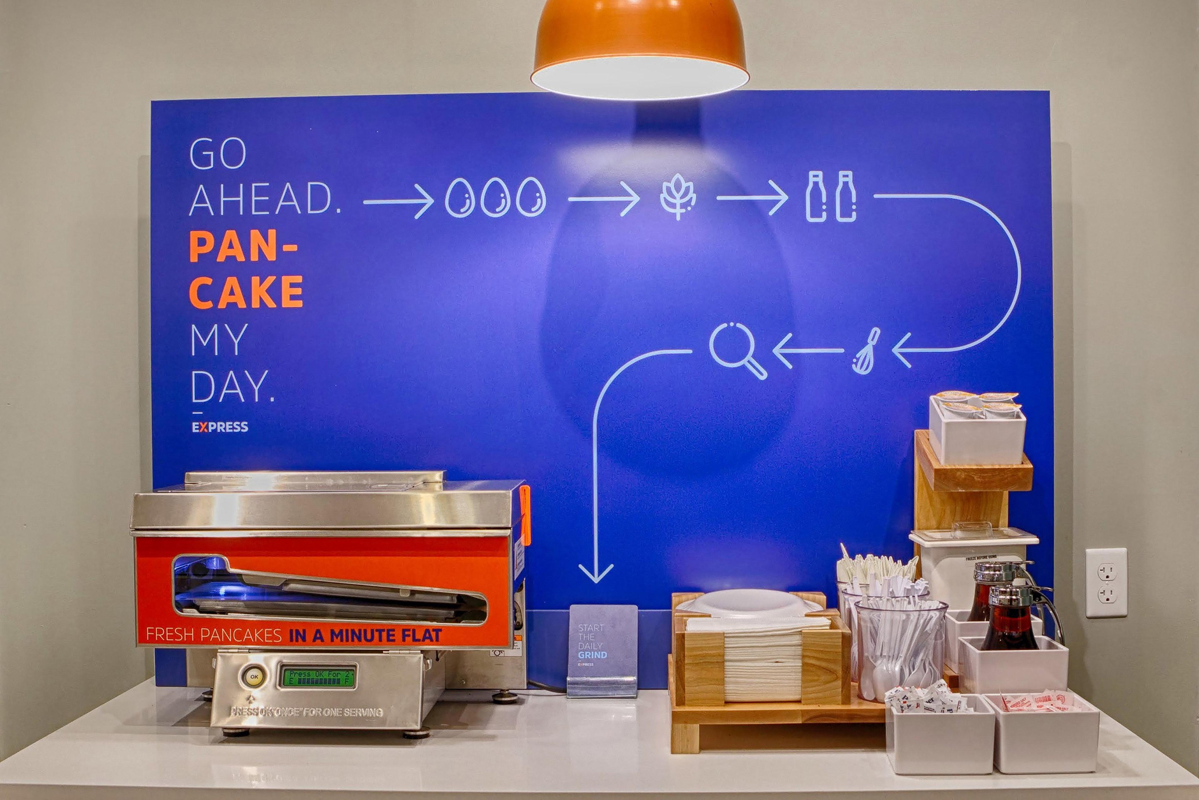 Holiday Inn Express & Suites Manhattan By Ihg Luaran gambar