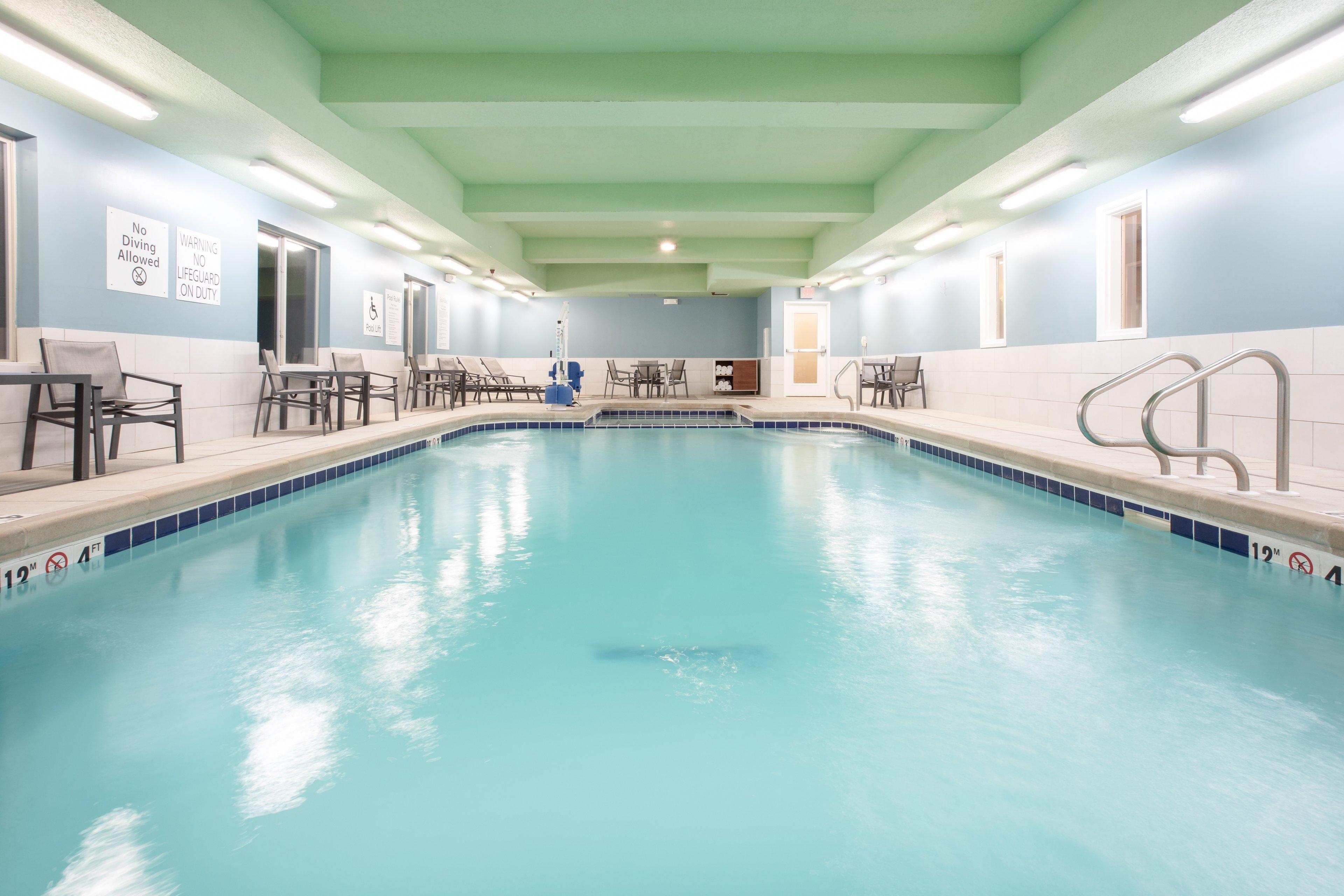 Holiday Inn Express & Suites Manhattan By Ihg Luaran gambar